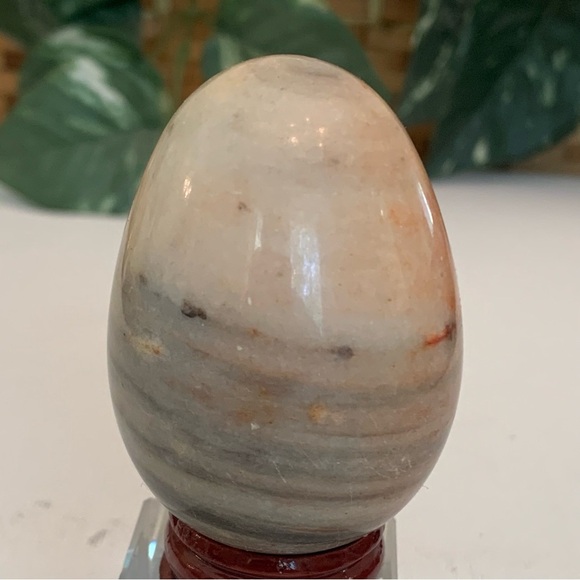 Banded Calcite Crystal Carved Egg Polished Onyx Healing Chakra Stone W Stand 2.5 - Picture 4 of 15
